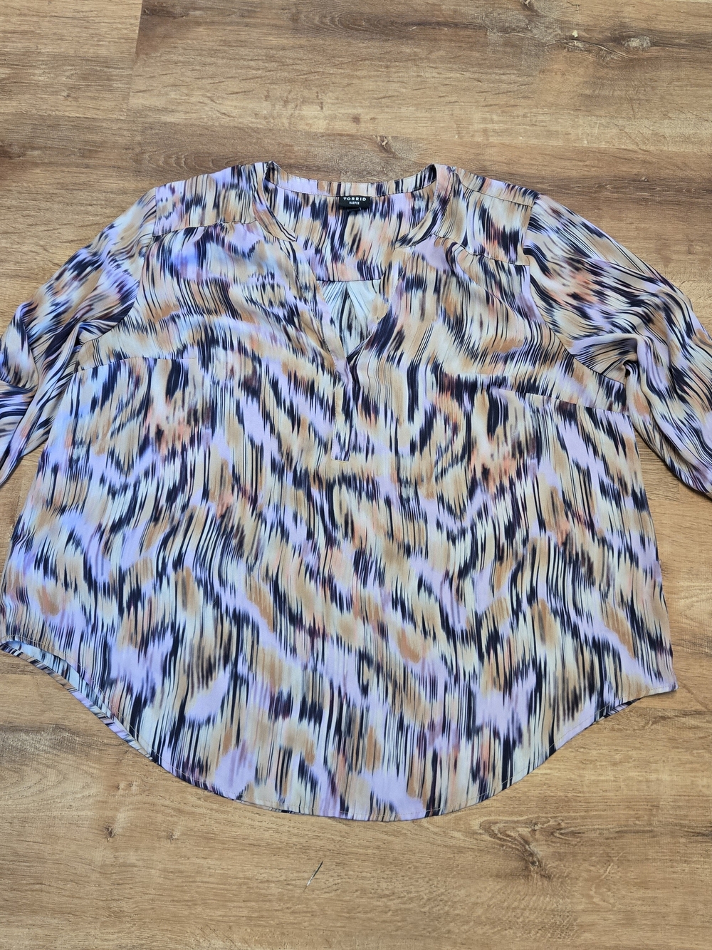 torrid Abstract Print Blouse - Pink, Purple, Black & Tan Size 2 2x